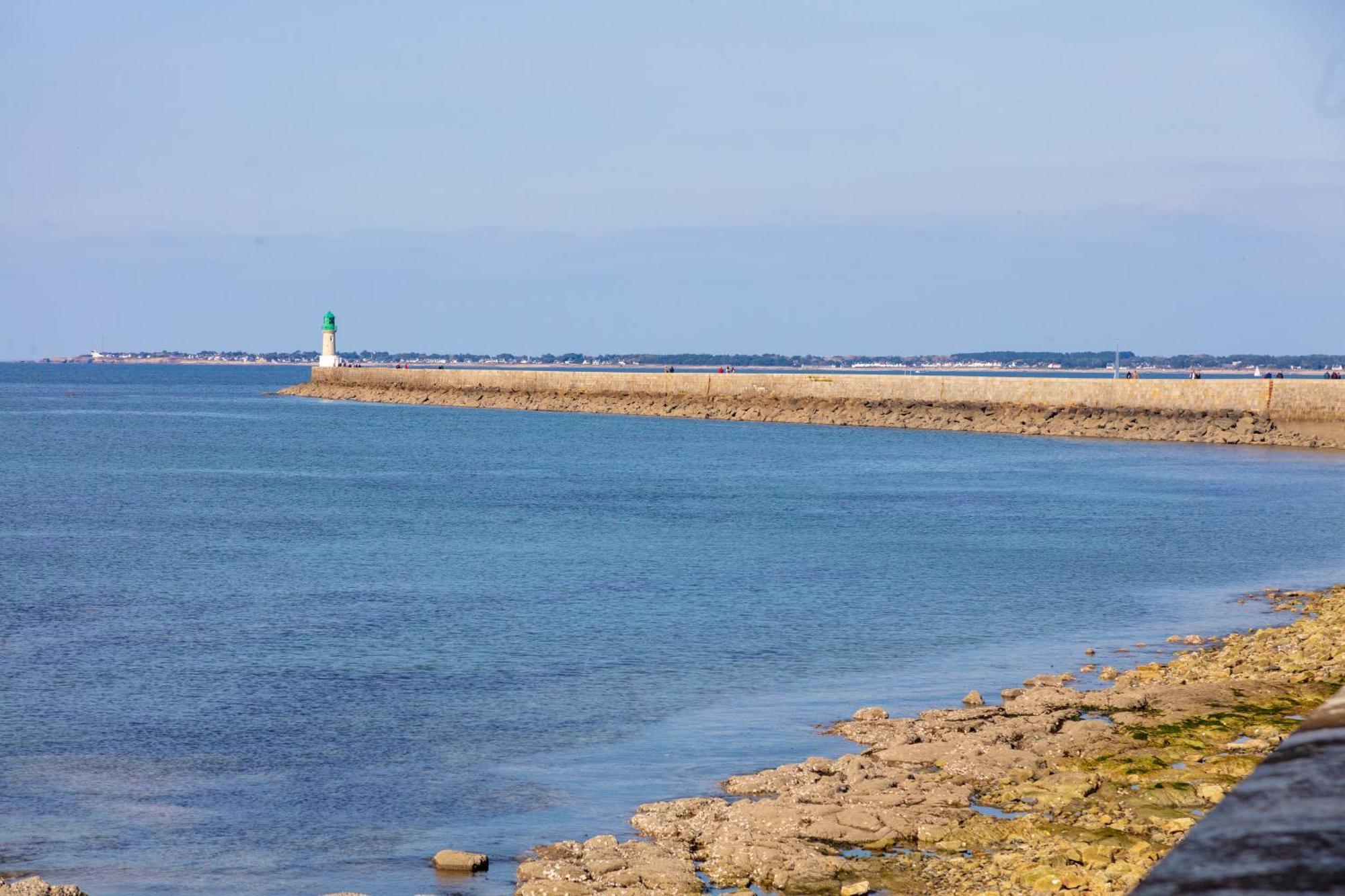 Appartement Face Mer Et Piscine Le Croisic Kültér fotó